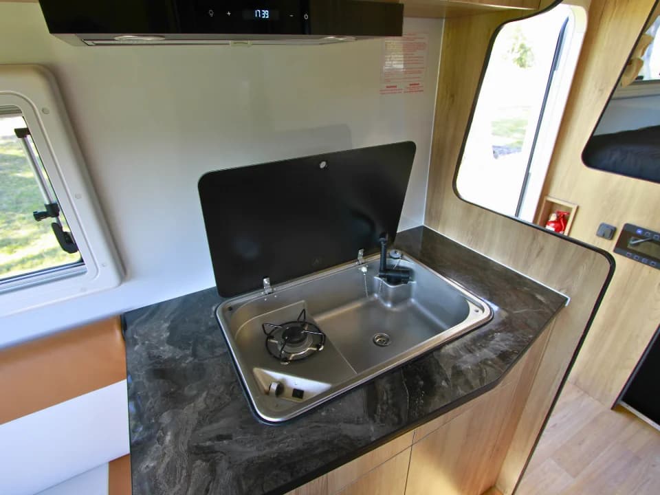 2026 Made by Smidge Long Weekend — kitchen cooktop and cooking area
