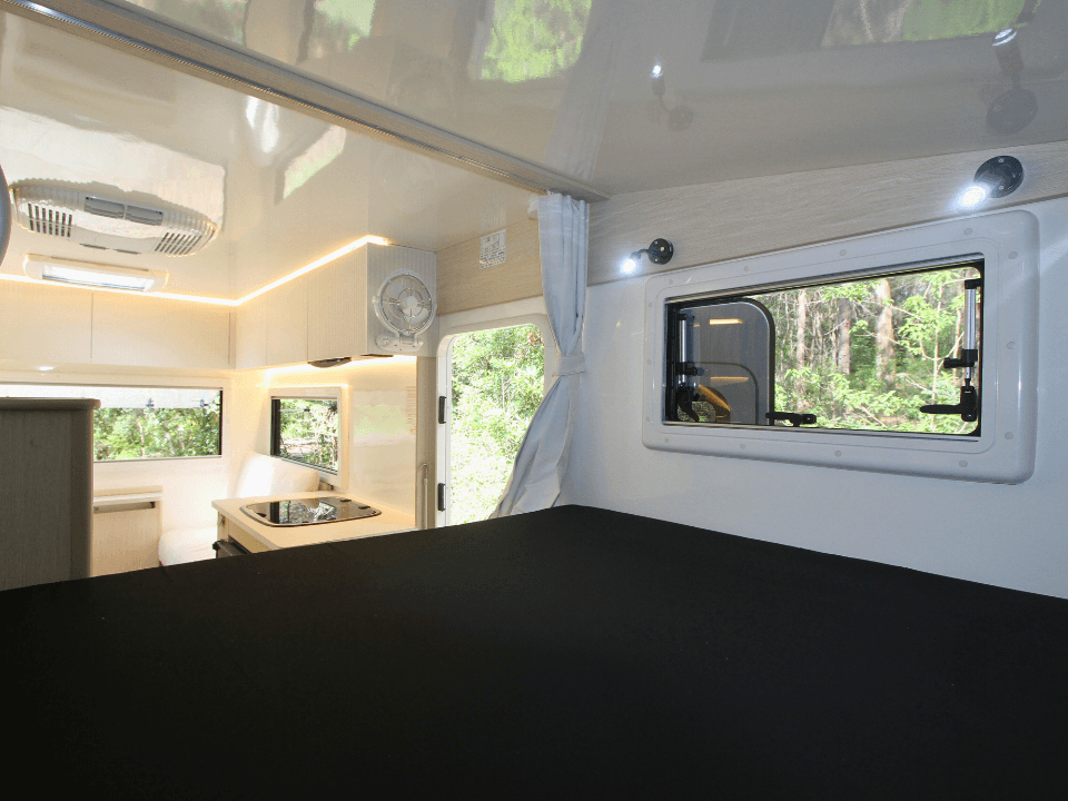 2026 Suncamper Sherwood E-2 4x2 - image 4