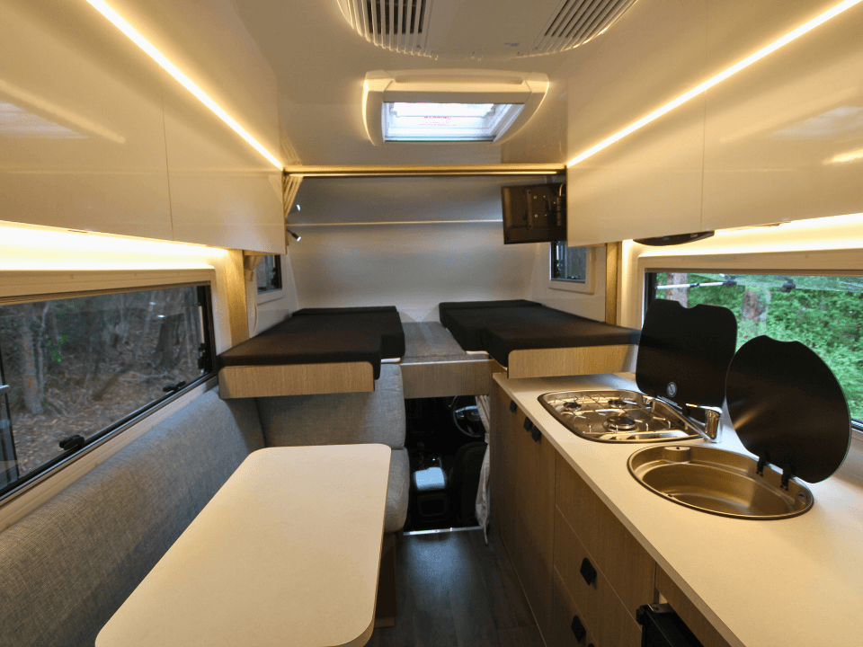 2026 Suncamper Sherwood T-2 4x4 - image 15