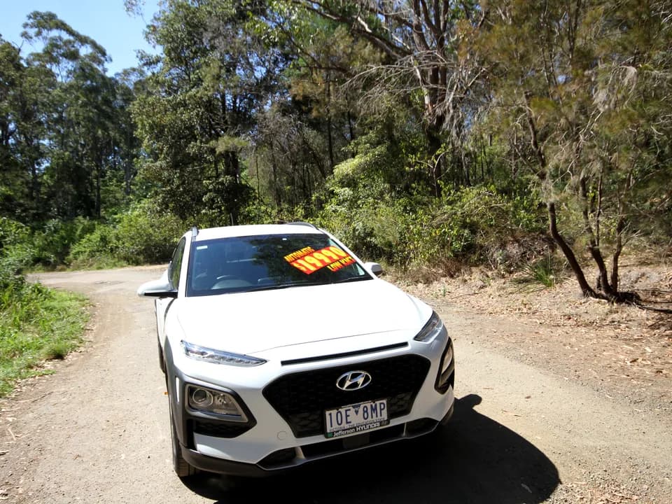 2019 Hyundai Kona Go — front exterior view showing grille and headlights