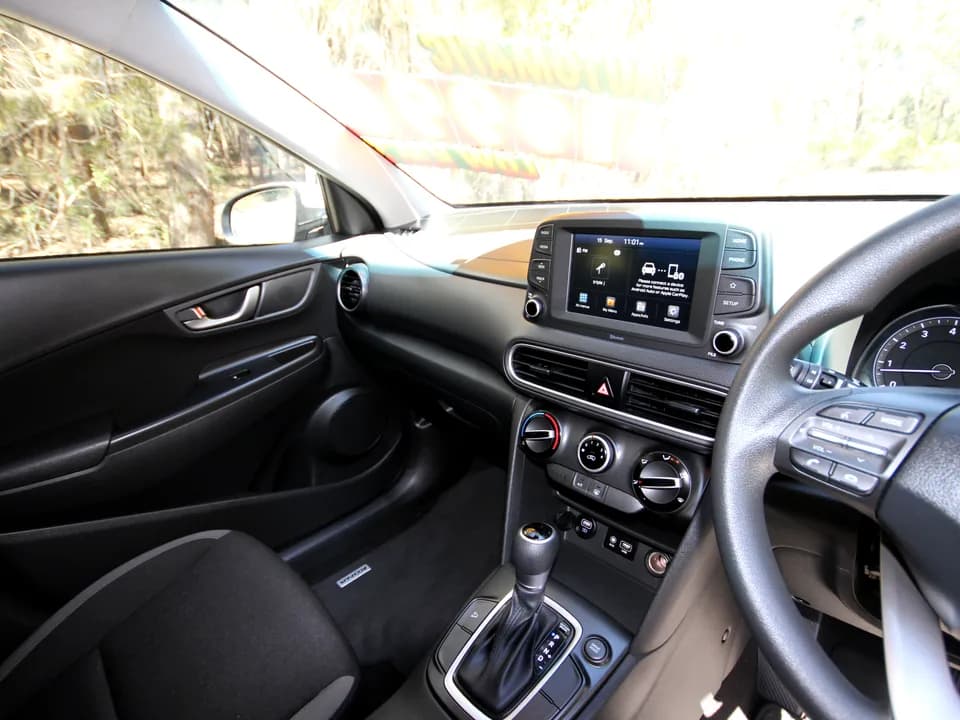 2019 Hyundai Kona Go interior — centre console and gear shifter